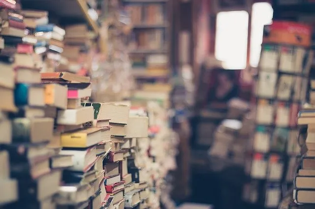 Skup książek Warszawa - odchudź swoją domową biblioteczkę